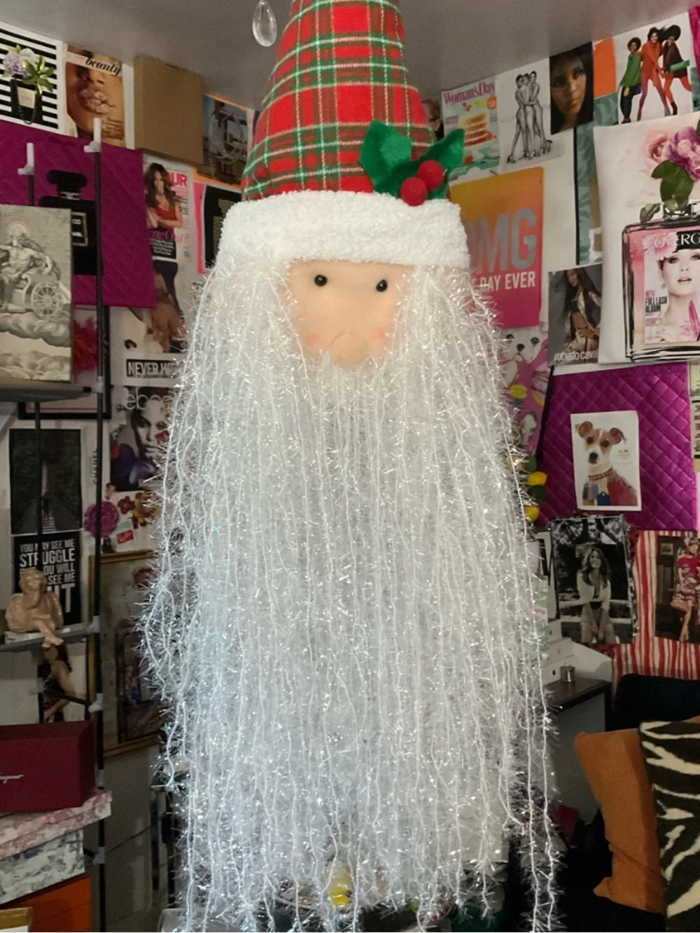 Festive White-Bearded Santa Hanging Décor with Red Plaid Hat